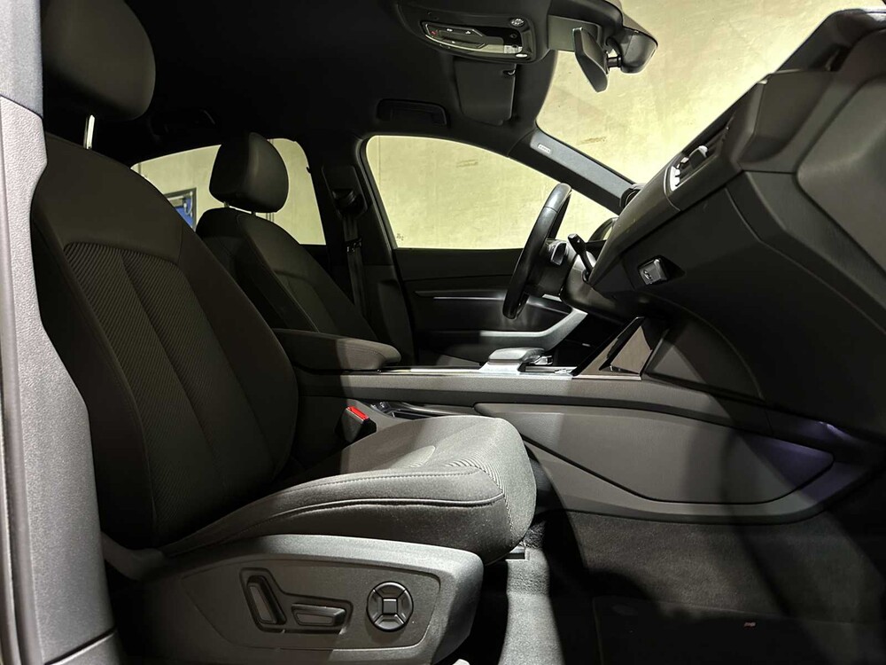 Audi e-tron Sportback 55 Quattro Business Edition 95 kWh 408pk 2020 (Origineel-NL + 1e Eigenaar), K-601-GZ
