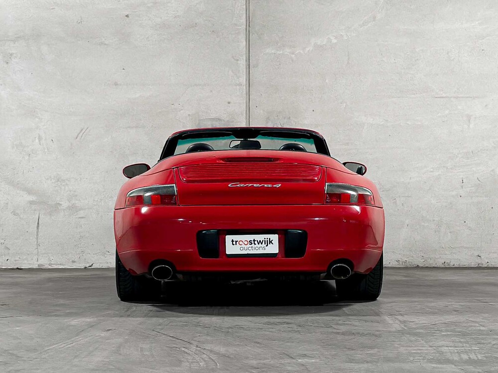 Porsche 911 Cabriolet Carrera 4 996 3.4 300pk 2000 Youngtimer