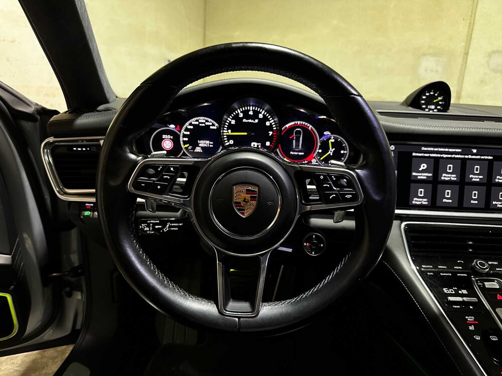Porsche Panamera Turbo S E-Hybrid Executive 4.0 V8 680pk (Original-NL) Sport Chrono 2018, SP-232-N