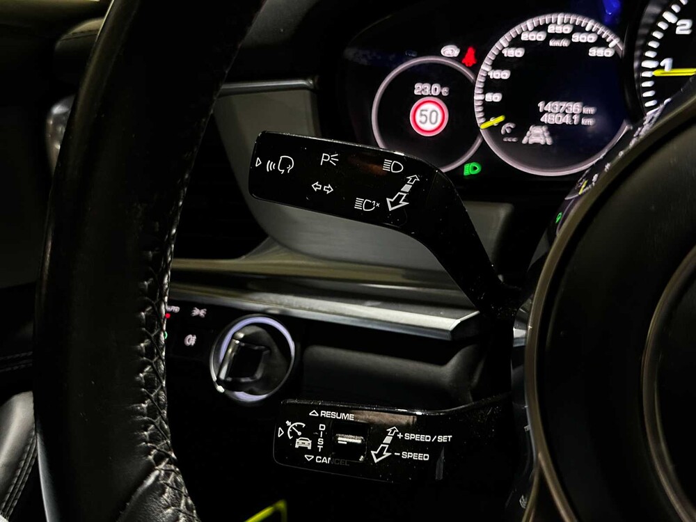 Porsche Panamera Turbo S E-Hybrid Executive 4.0 V8 680pk (Original-NL) Sport Chrono 2018, SP-232-N