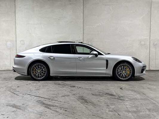 Porsche Panamera Turbo S E-Hybrid Executive 4.0 V8 680pk (Original-NL) Sport Chrono 2018, SP-232-N
