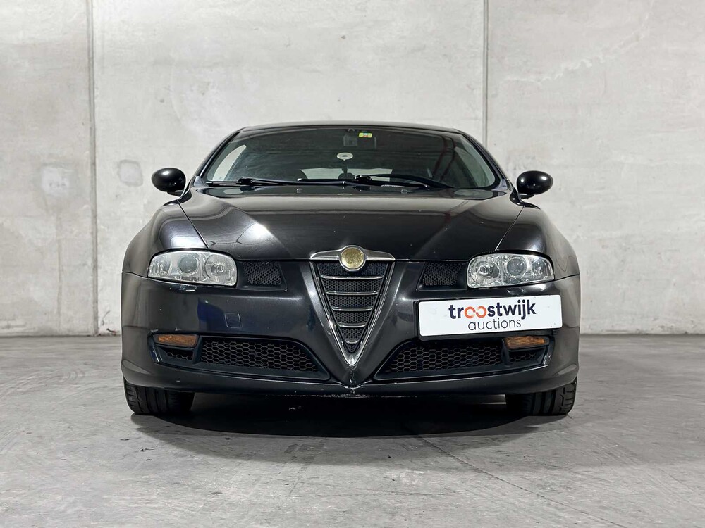 Alfa Romeo GT 3.2 V6 Distinctive 239pk 2004 Youngtimer
