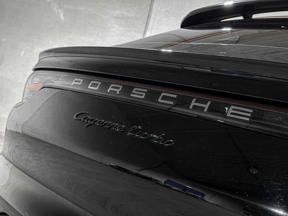Porsche Cayenne Coupe Turbo 4.0 V8 549pk 2019, J-757-HF