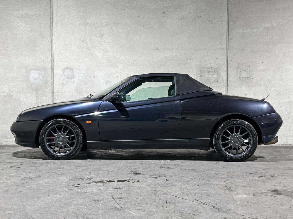 Alfa Romeo Spider V6 12V 192pk 1997