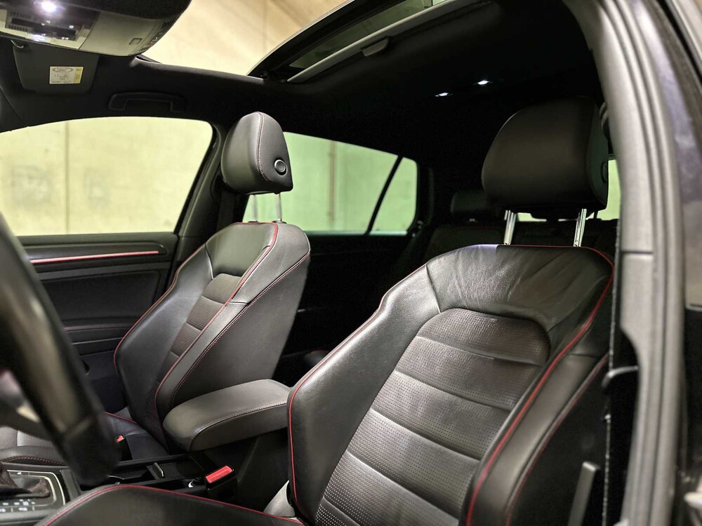 Volkswagen Golf GTI Performance VII 2.0 TSI Golf 7 245pk 2019, G-609-HX