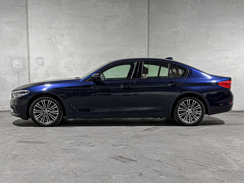 BMW 530e iPerformance High Executive 5-serie 252pk 2019 (Origineel-NL + 1eigenaar), ZT-244-H