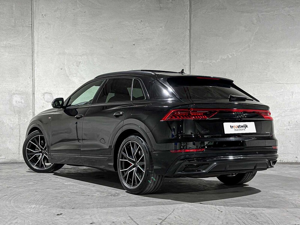 Audi Q8 55 TFSI e 3.0 V6 Quattro Pro Line 476pk 2021, L-766-SK