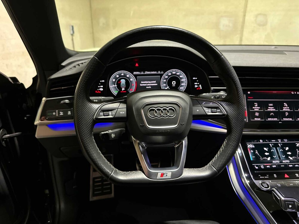 Audi Q8 55 TFSI e 3.0 V6 Quattro Pro Line 476pk 2021, L-766-SK