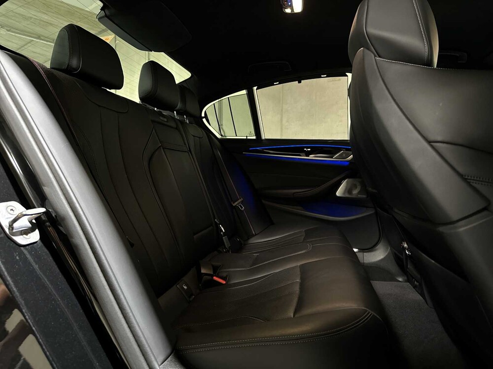 BMW M5 4.4 V8 M-Sport 600pk 2019 (Origineel-NL) 5-Serie, XR-334-D