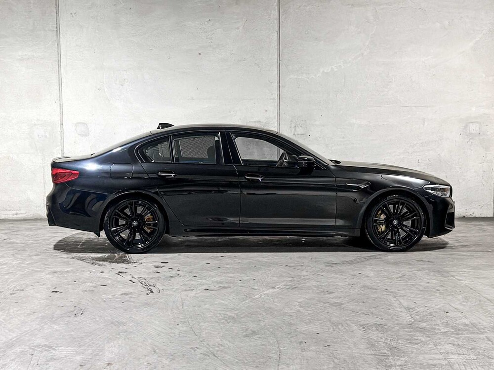 BMW M5 4.4 V8 M-Sport 600pk 2019 (Origineel-NL) 5-Serie, XR-334-D