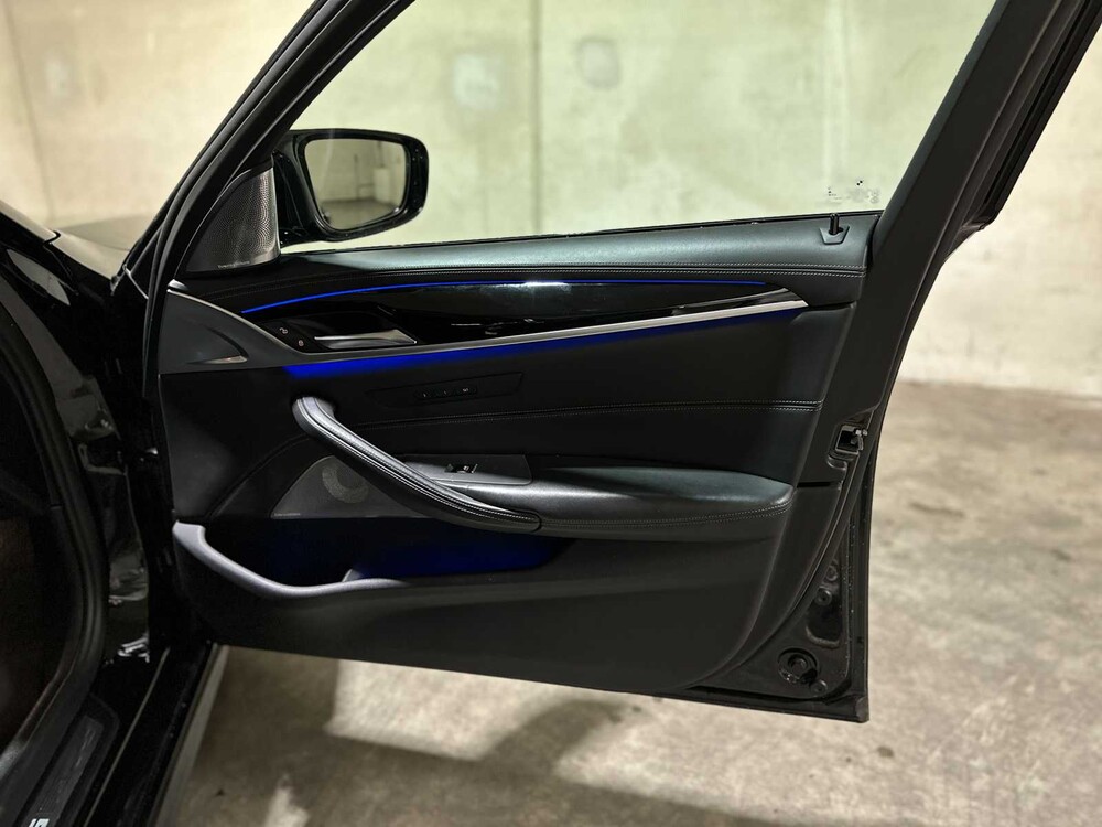 BMW M5 4.4 V8 M-Sport 600pk 2019 (Origineel-NL) 5-Serie, XR-334-D