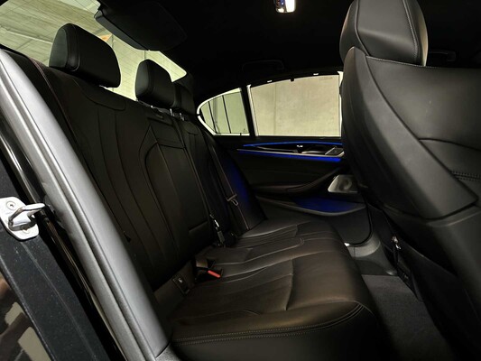 BMW M5 4.4 V8 M-Sport 600pk 2019 (Origineel-NL) 5-Serie, XR-334-D