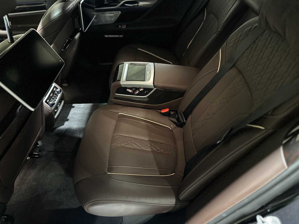 BMW 750Li xDrive High Executive 4.4 V8 7-serie G12 449pk 2017, XF-396-X