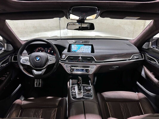 BMW 750Li xDrive High Executive 4.4 V8 7-serie G12 449pk 2017, XF-396-X