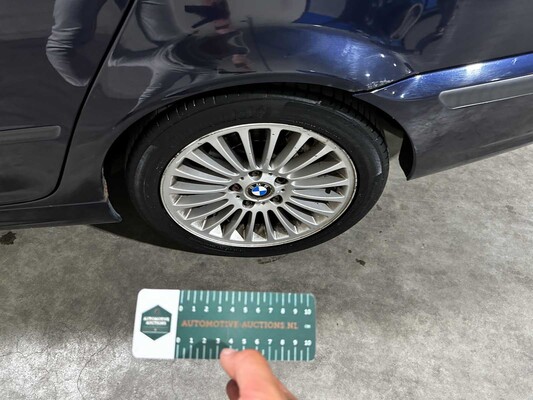 BMW 320i Executive 3-serie 170PK 2005 (Origineel-NL), 39-RJ-NZ