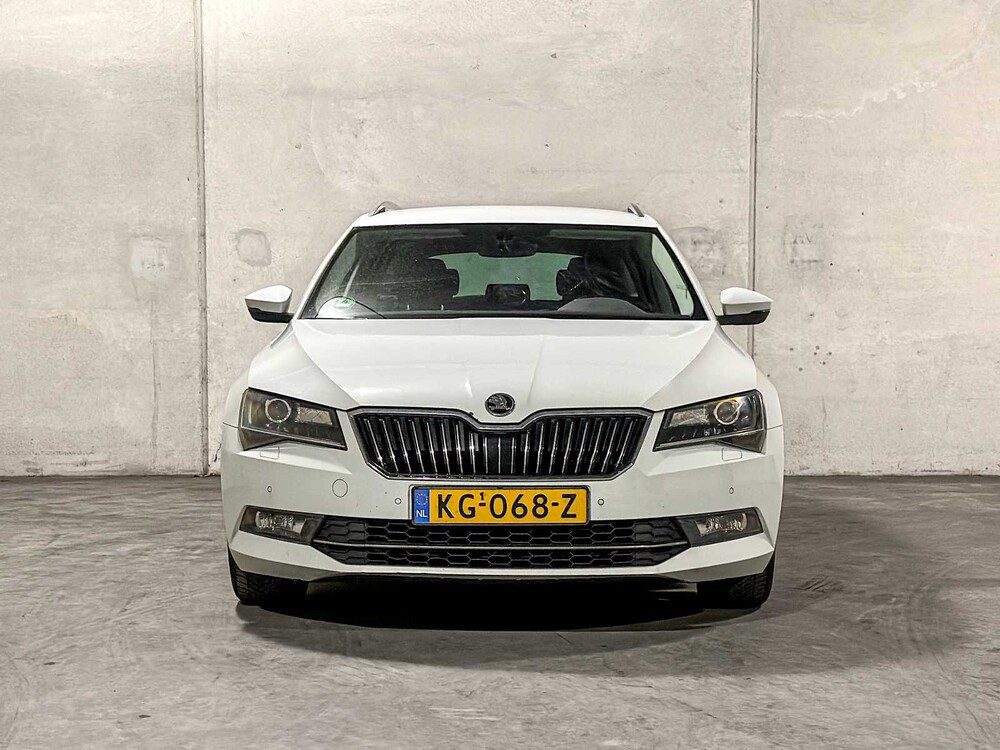Skoda Superb Combi 1.6 TDI Style Business 120pk 2016 (Origineel-NL), KG-068-Z