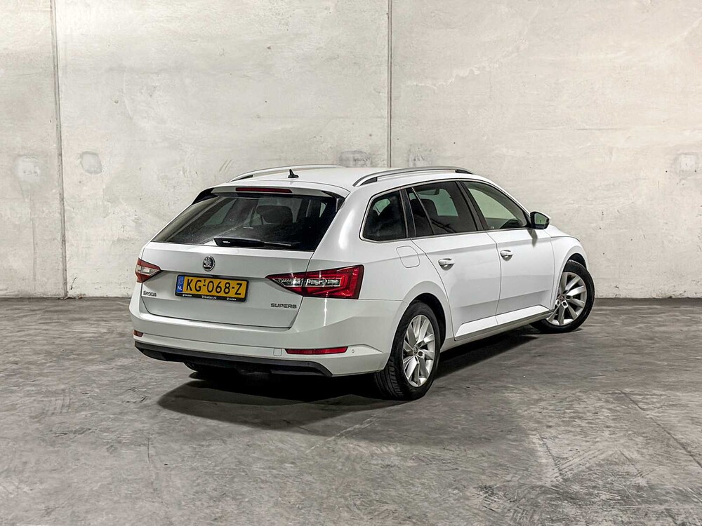 Skoda Superb Combi 1.6 TDI Style Business 120pk 2016 (Origineel-NL), KG-068-Z