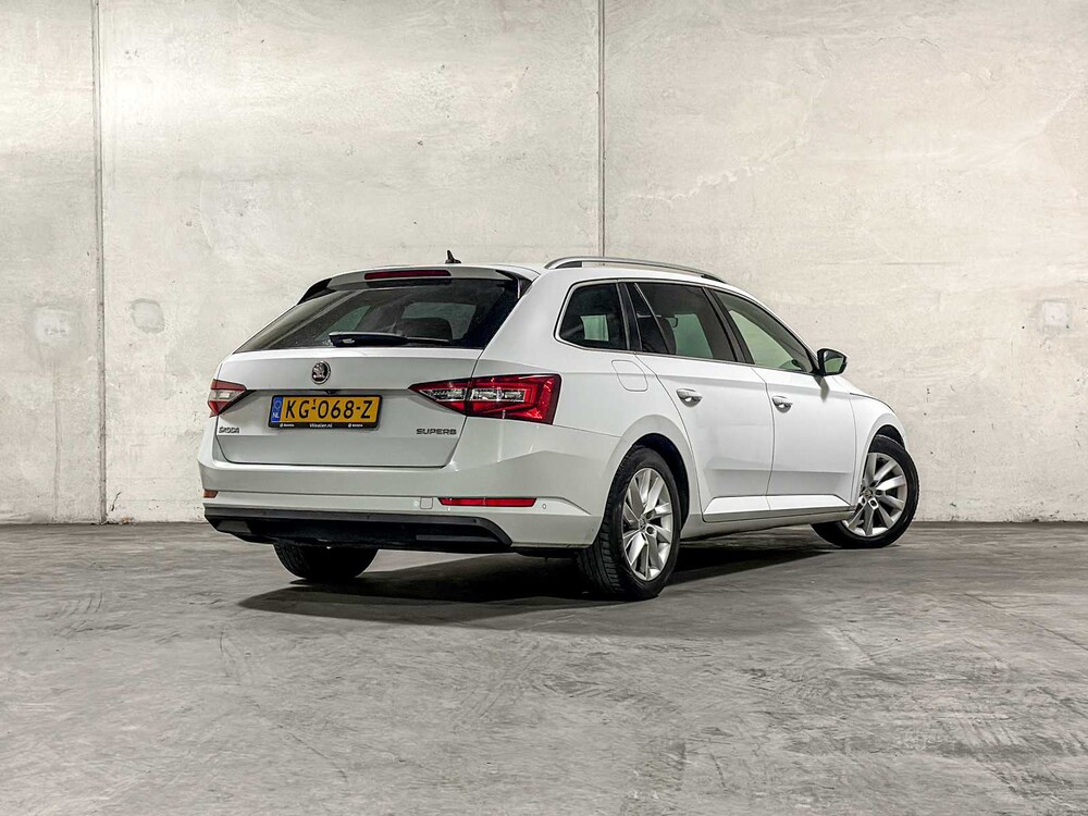 Skoda Superb Combi 1.6 TDI Style Business 120pk 2016 (Origineel-NL), KG-068-Z