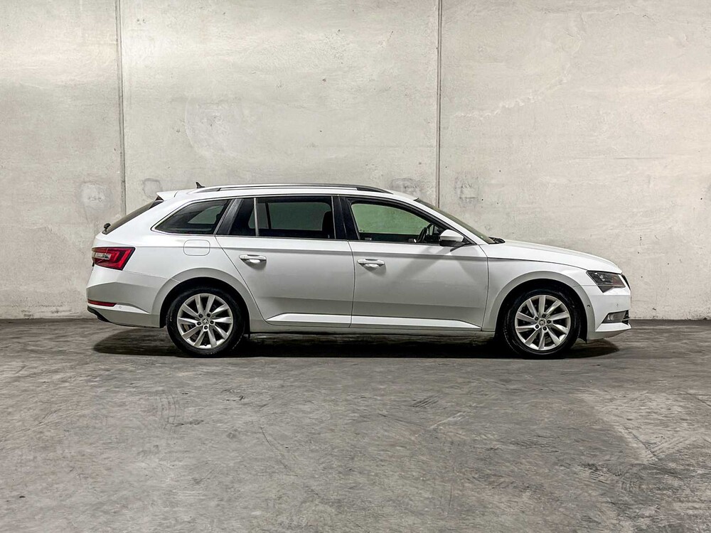 Skoda Superb Combi 1.6 TDI Style Business 120pk 2016 (Origineel-NL), KG-068-Z