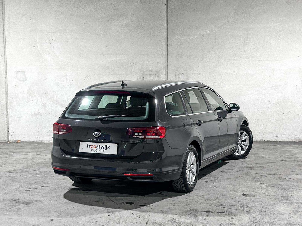 Volkswagen Passat Variant 1.5 TSI Business 150pk 2020 (Origineel-NL+1e eignaar), J-046-XK