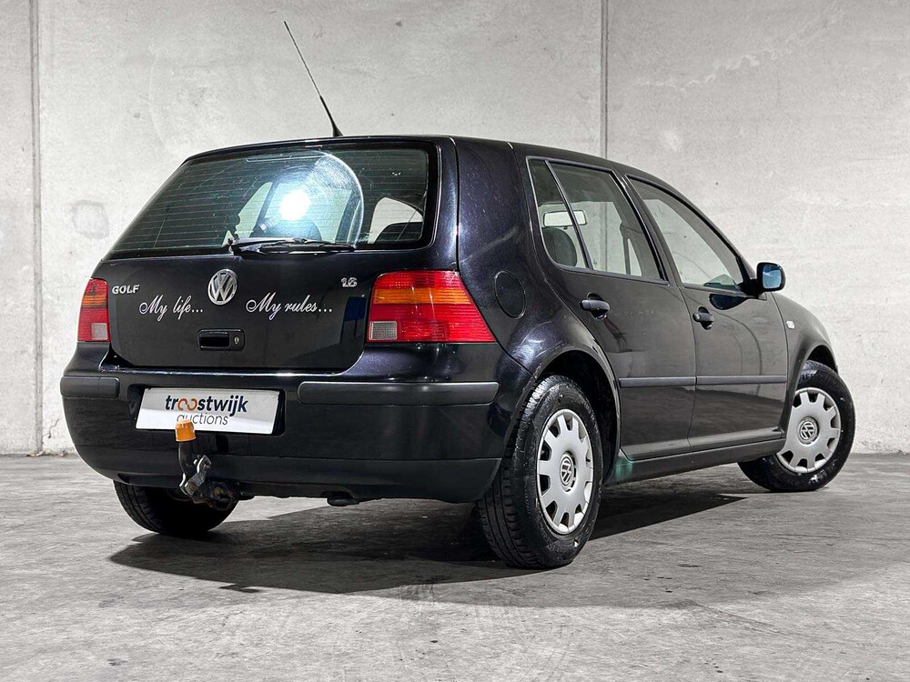 Volkswagen Golf 1.6 Trendline 101pk 2000, 99-DT-KF