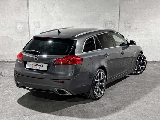 Opel Insignia OPC Sports Tourer 2.8 T 4x4 2.8 V6 325pk 2011, L-384-JX