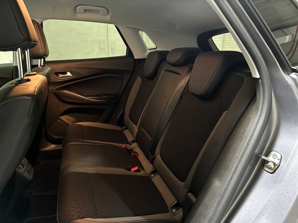 Opel Grandland X 1.2 Turbo Business Executive 131pk 2020 (Origineel-NL + 1e eigenaar), H-882-PB