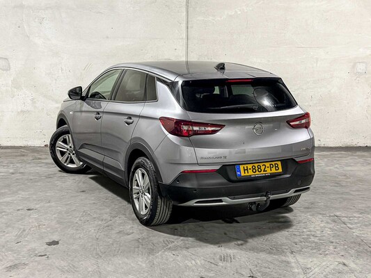 Opel Grandland X 1.2 Turbo Business Executive 131pk 2020 (Origineel-NL + 1e eigenaar), H-882-PB