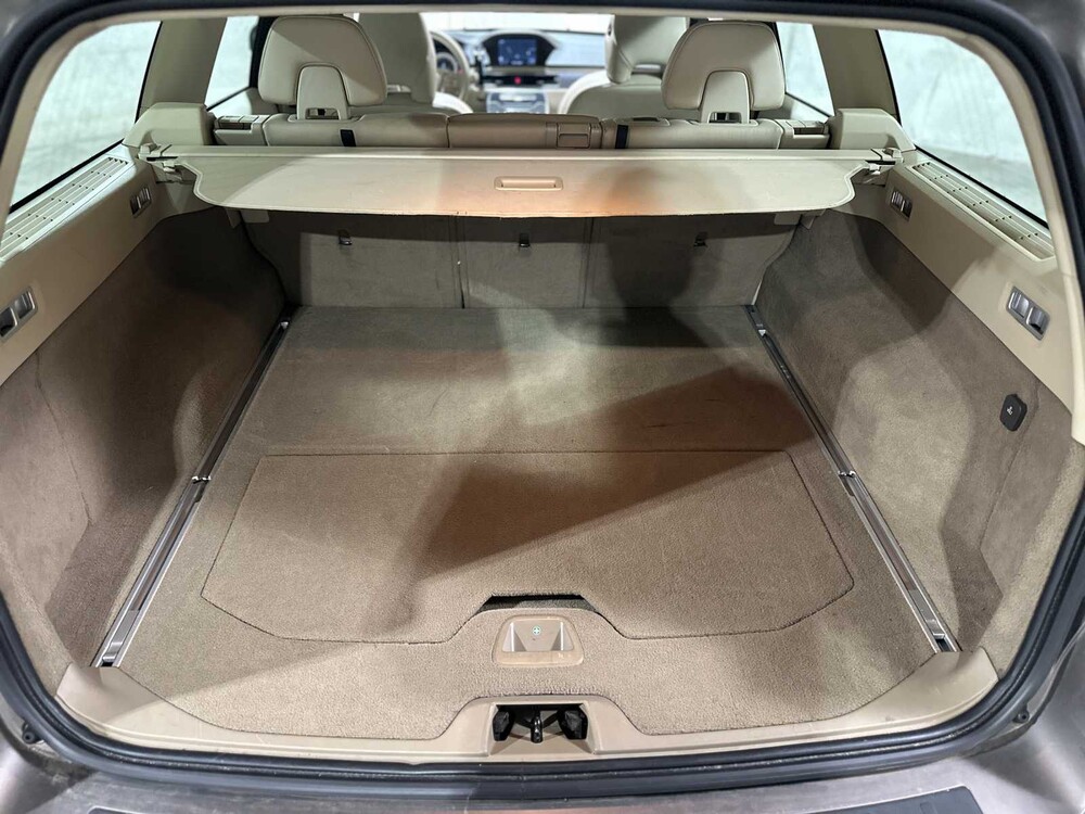 Volvo V70 1.6 T4 Limited Edition 179pk 2011 (Origineel-NL), 60-SKF-2