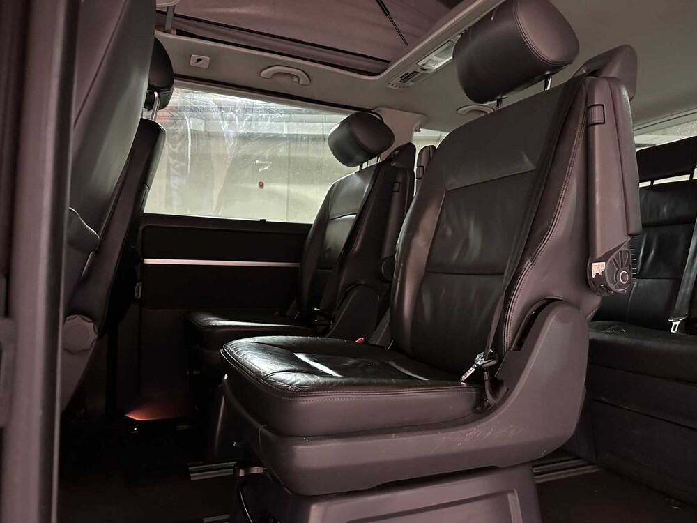 Volkswagen Multivan 2.0 CDI 179pk 2011 (7-persoons) Automaat, ZR-838-H