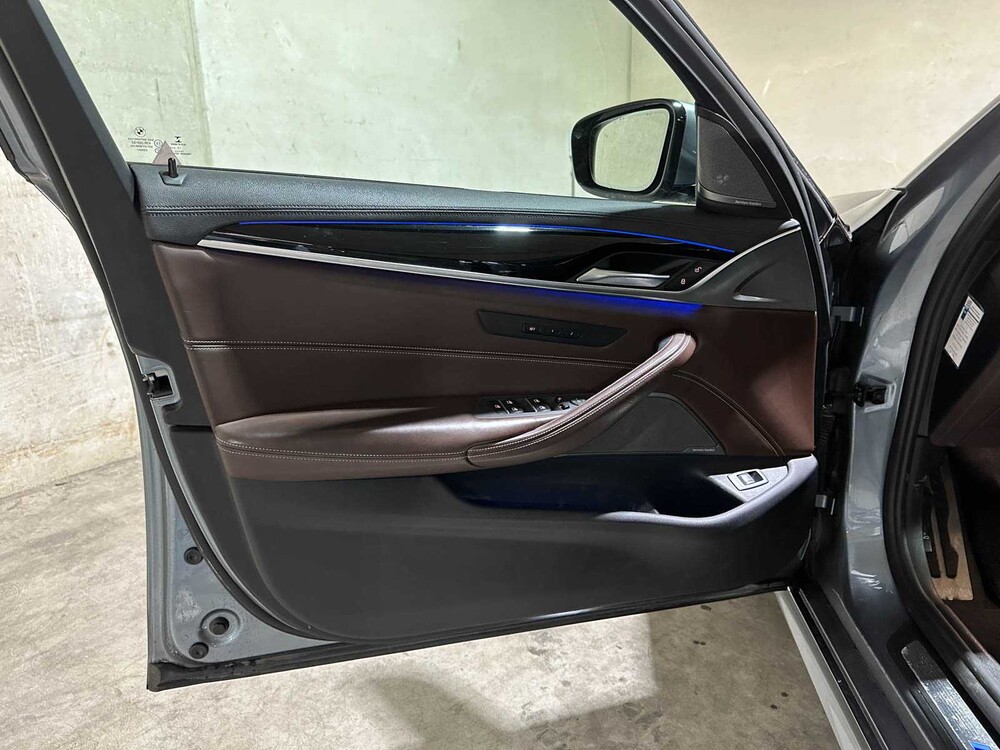 BMW 520i Touring High Executive 5-serie 181pk 2018 (Origineel-NL), RX-455-V