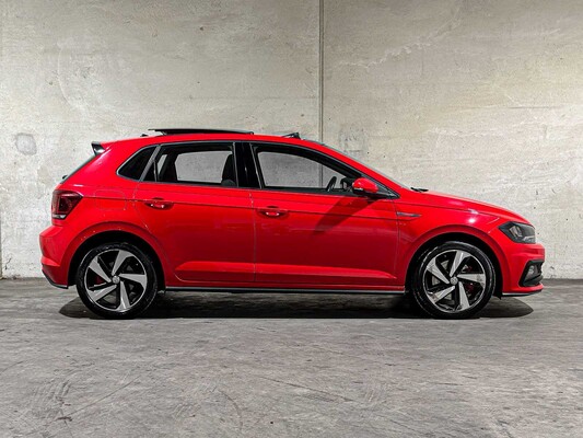 Volkswagen Polo GTI 2.0 TSI 200pk 2019, S-110-LZ