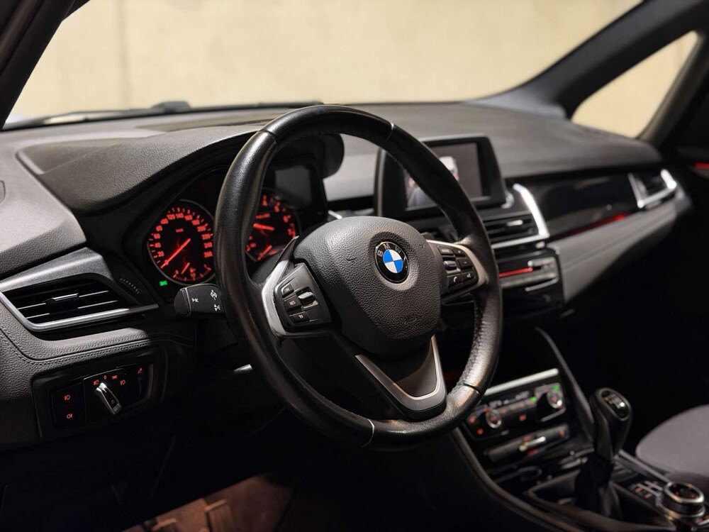 BMW 218i Centennial Executive 136pk 2016 2-serie Active Tourer (Origineel-NL), JR-873-G