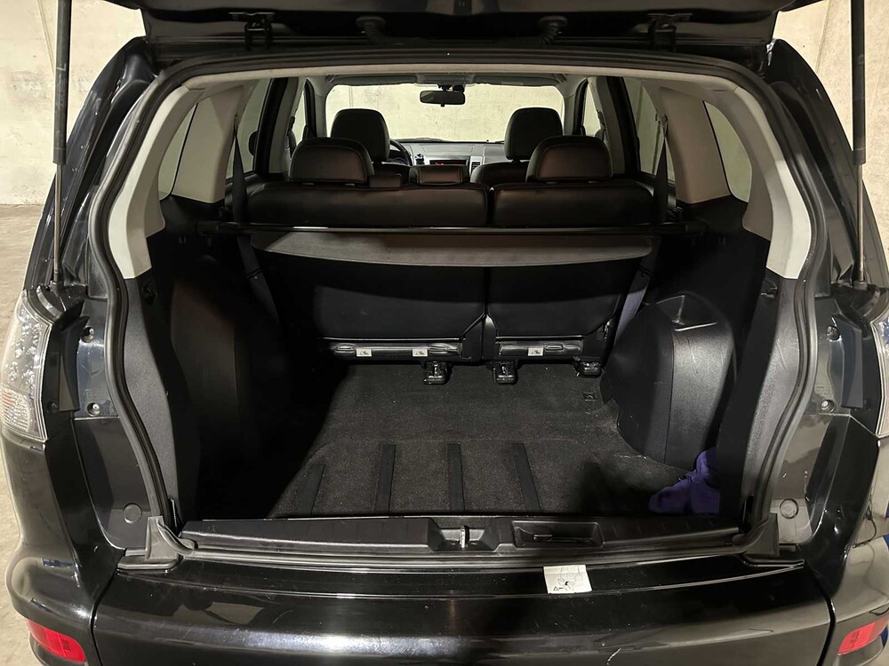 Mitsubishi Outlander 2.0 Intro Edition 147pk 2010 (Origineel-NL) Automaat, 43-NTH-8