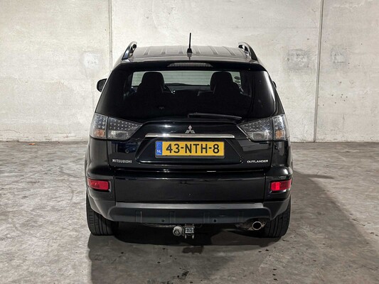 Mitsubishi Outlander 2.0 Intro Edition 147pk 2010 (Origineel-NL) Automaat, 43-NTH-8