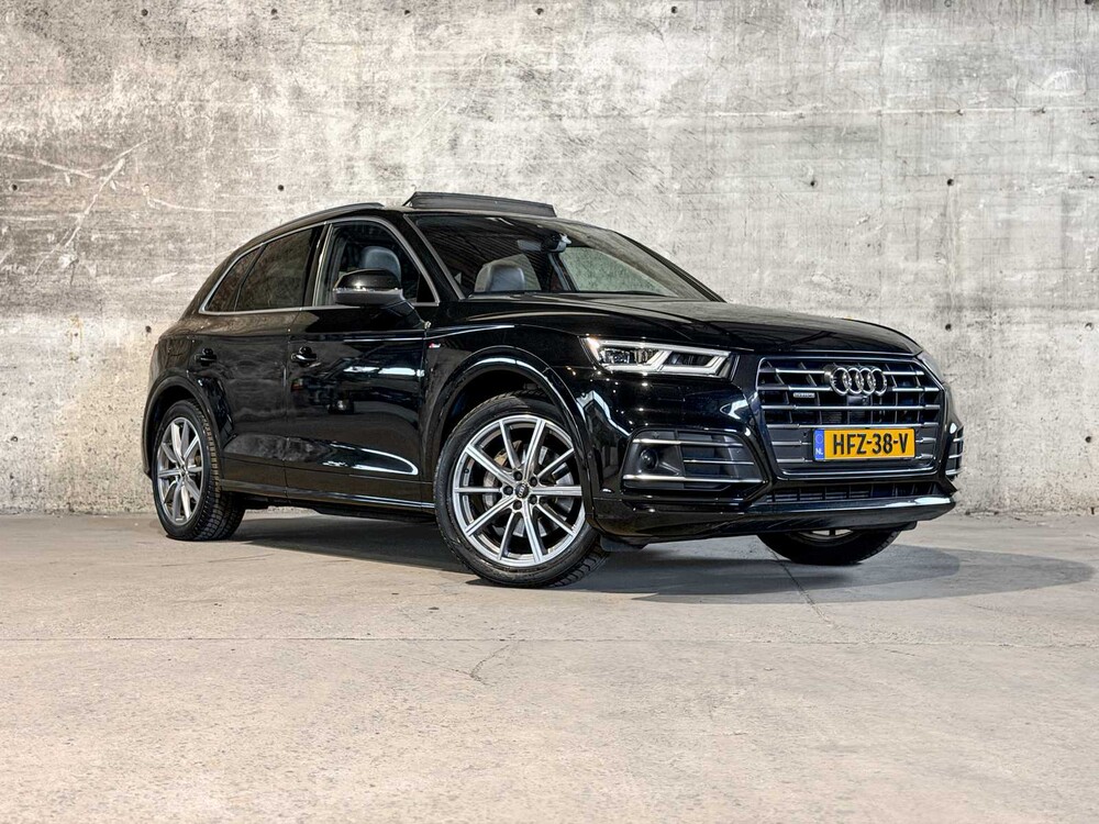 Audi Q5 55 TFSI e quattro Competition 367pk 2020, HFZ-38-V