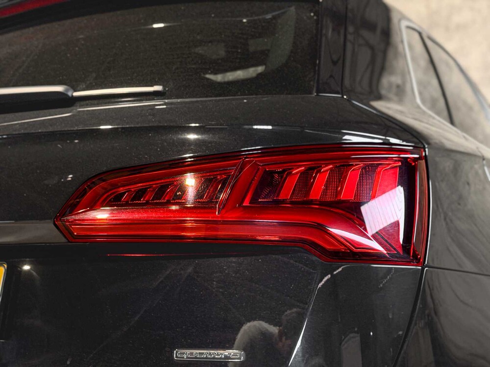 Audi Q5 55 TFSI e quattro Competition 367pk 2020, HFZ-38-V