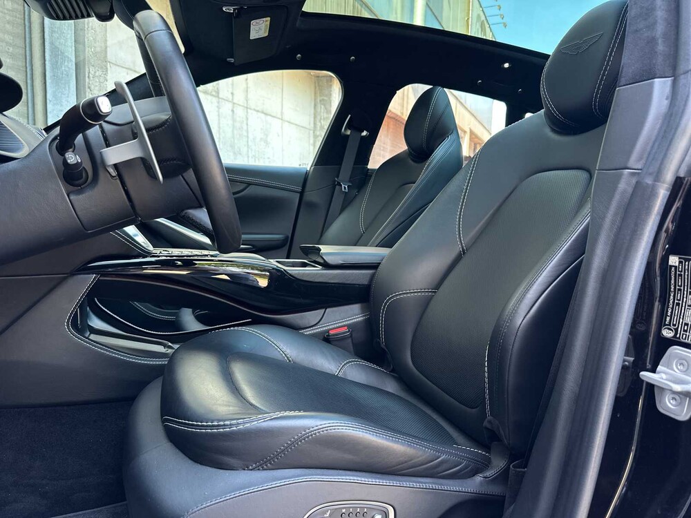 Aston Martin DBX 4.0 V8 1913 551pk 2020 (1 OF 500), HNT-92-V