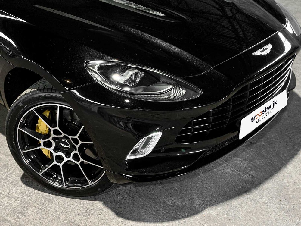 Aston Martin DBX 4.0 V8 1913 551pk 2020 (1 OF 500), HNT-92-V