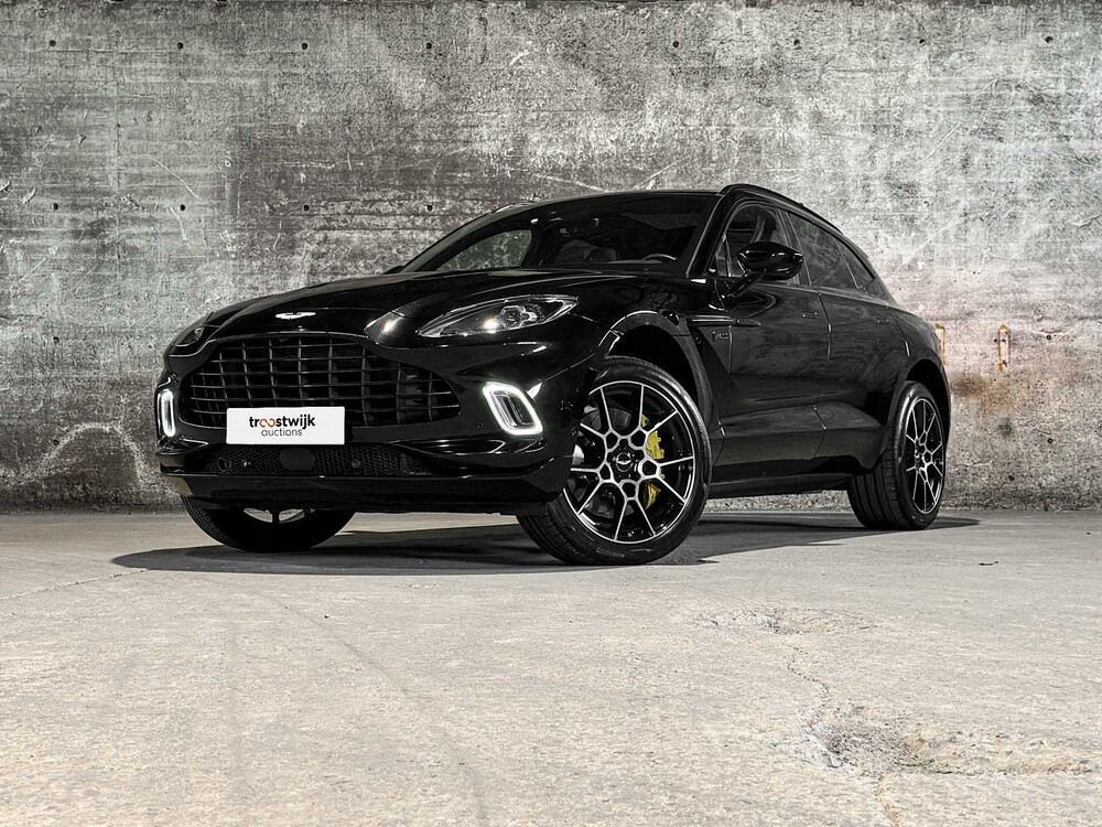 Aston Martin DBX 4.0 V8 1913 551pk 2020 (1 OF 500), HNT-92-V