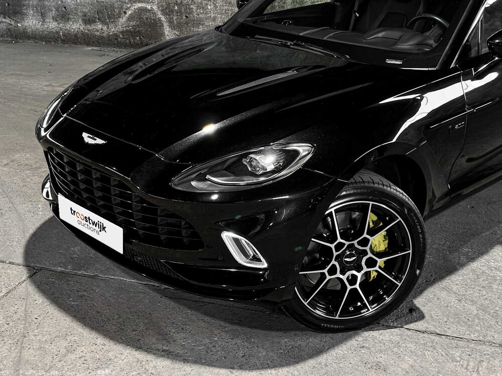 Aston Martin DBX 4.0 V8 1913 551pk 2020 (1 OF 500), HNT-92-V