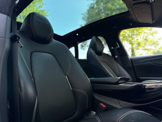 Aston Martin DBX 4.0 V8 1913 551pk 2020 (1 OF 500), HNT-92-V