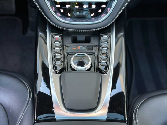 Aston Martin DBX 4.0 V8 1913 551pk 2020 (1 OF 500), HNT-92-V