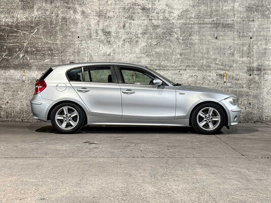 BMW 118i 129pk 2006 1-serie (Origineel-NL), 56-SK-GG