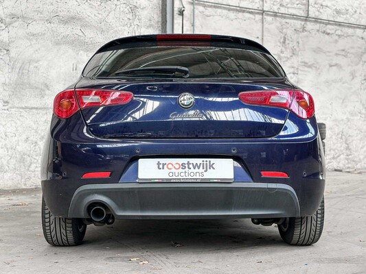 Alfa Romeo Giulietta 1.4 T Distinctive 170pk 2012 (Origineel-NL), 00-XKP-5