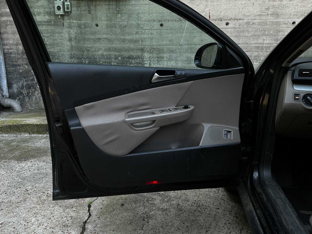 Volkswagen Passat Variant 1.4 TSI Comfl BlueMotion 122pk 2010 (Origineel-NL), 86-LFP-6