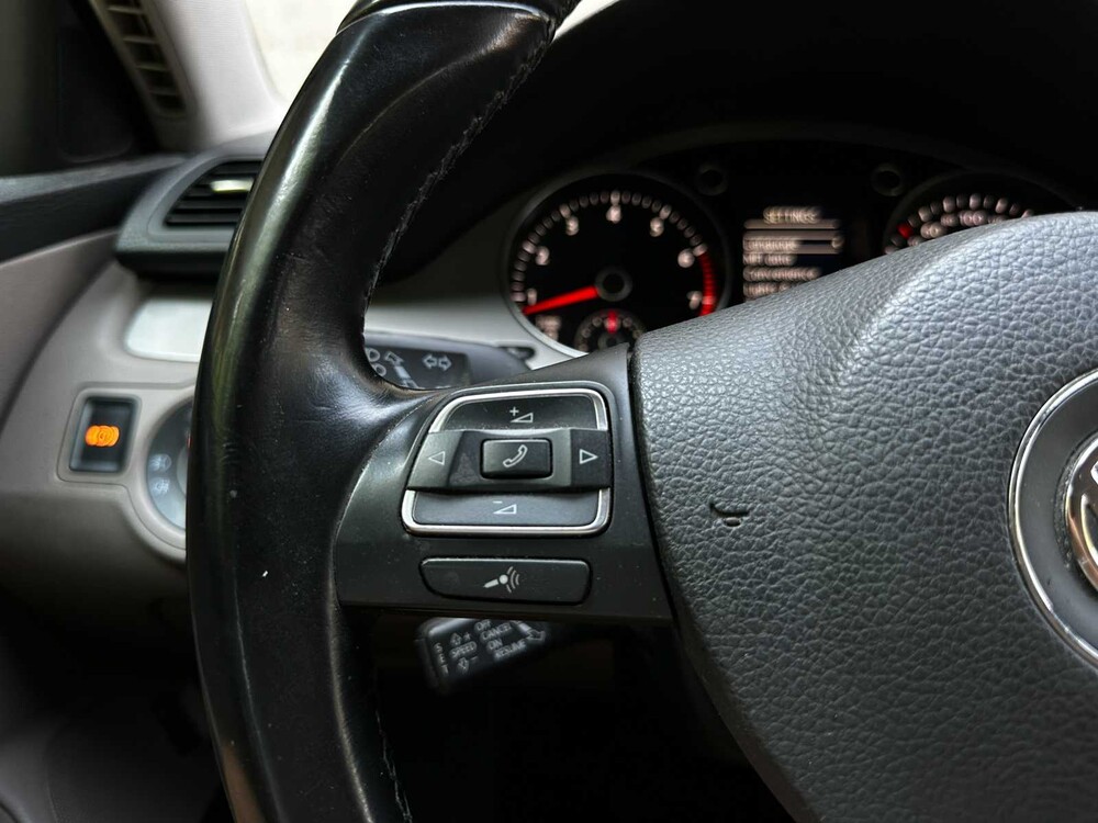Volkswagen Passat Variant 1.4 TSI Comfl BlueMotion 122pk 2010 (Origineel-NL), 86-LFP-6