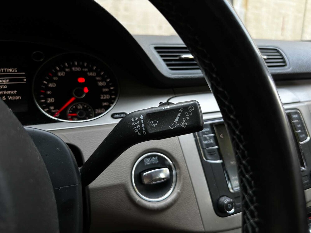 Volkswagen Passat Variant 1.4 TSI Comfl BlueMotion 122pk 2010 (Origineel-NL), 86-LFP-6