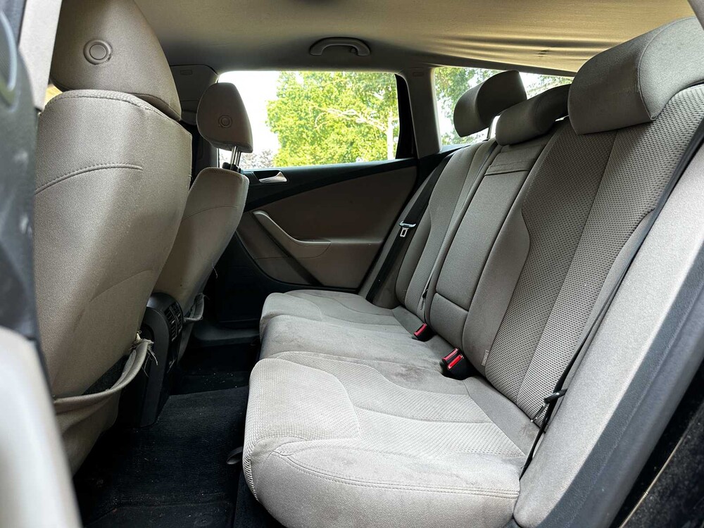 Volkswagen Passat Variant 1.4 TSI Comfl BlueMotion 122pk 2010 (Origineel-NL), 86-LFP-6