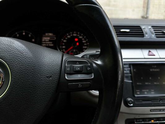 Volkswagen Passat Variant 1.4 TSI Comfl BlueMotion 122pk 2010 (Origineel-NL), 86-LFP-6